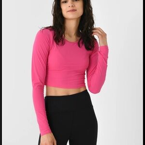 Women's Pink PowerBeyond Lite Cropped Pullover/top
